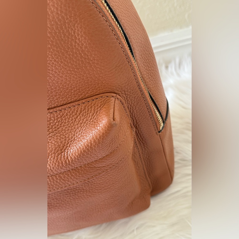 Tory Burch Large Thea Backpack Leather Brown with Gold zippers - Picture 4 of 15